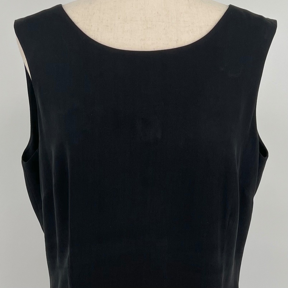 Tommy Bahama Womens 100% Silk Shift Sheath Dress Size 14 Black LBD Quiet Luxury - Picture 3 of 12